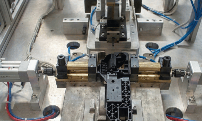 Centri di montaggio F.T. Famat