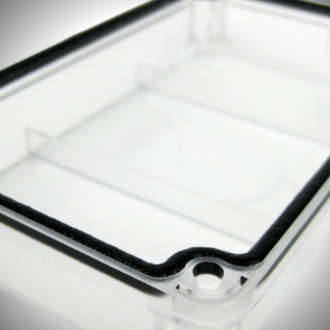 Sigillatura di coperchi per corpo distributore